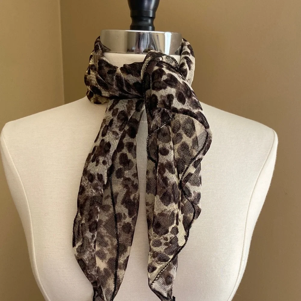 Leopard Print‎ Scarf NWT